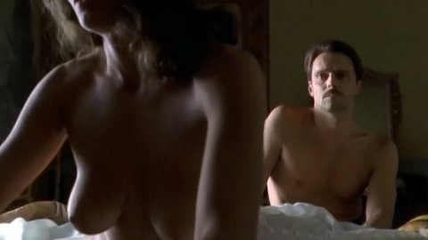 Raffaella Rea - Nude & Sexy Videos in Inspector De Luca s01e04 (2008)