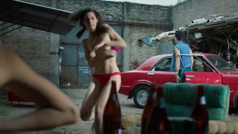 Yesica Glikman, Tamara Ayelen Arias - Nude & Sexy Videos in Apache: La vida de Carlos Tevez s01e04 (2019)