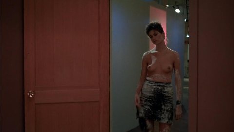 Linda Fiorentino, Rosanna Arquette - Nude & Sexy Videos in After Hours (1985)
