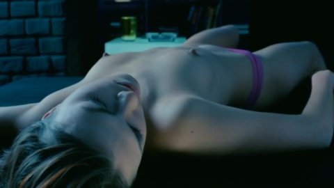 Vasilisa Petina - Nude & Sexy Videos in Manga (2005)