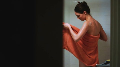 Samantha Robinson - Nude & Sexy Videos in Three Worlds (2018)