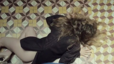 Zoe Le Ber - Nude & Sexy Videos in Fruits De Mer (2014)