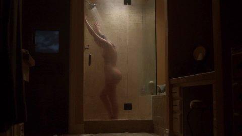 Lili Simmons - Nude & Sexy Videos in Ray Donovan s05e03 (2017)