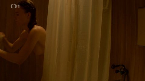 Pavlovova Maria - Nude & Sexy Videos in Rédl s01e01 (2018)