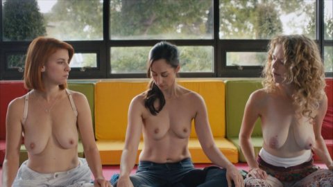 Catherine Reitman, Dani Kind, Juno Rinaldi - Nude & Sexy Videos in Workin' Moms s01e01 (2017)