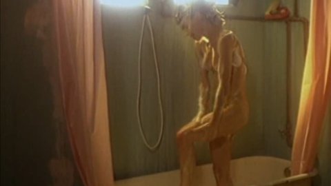 Lidia Brondi - Nude & Sexy Videos in The Asphalt Kiss (1981)