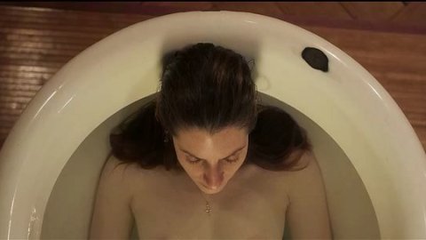 Neta Riskin, Golshifteh Farahani - Nude & Sexy Videos in Shelter (2017)