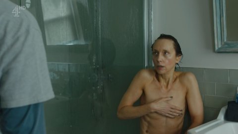 Lia Williams - Nude & Sexy Videos in Kiri s01e03 (2018)