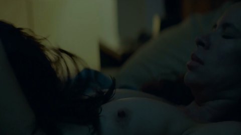 Yoandra Suarez - Nude & Sexy Videos in Negotiator (2018)