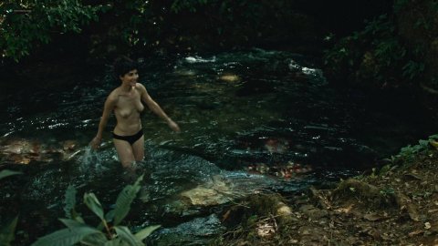 Jessica Kaye - Nude & Sexy Videos in Inheritance (2017)