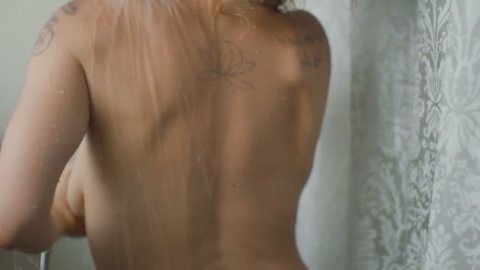 Anna Churina, Olga Efremova, Nadezda Igoshina - Nude & Sexy Videos in I Am Not Like That! I Am Not Like This! (2019)