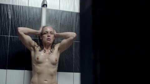 Katharina Lorenz - Nude & Sexy Videos in Zahltag: Van Leeuwens dritter Fall (2017)