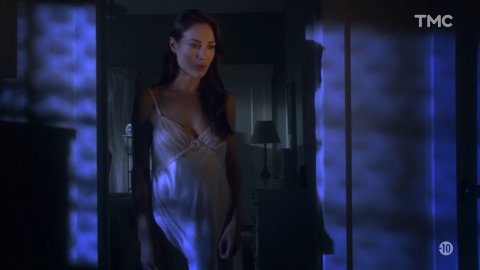 Claire Forlani - Nude & Sexy Videos in Nora Roberts' Carolina Moon (2007)