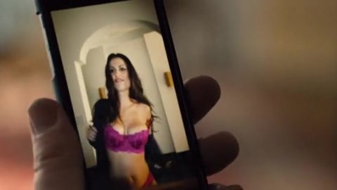 Raquel Alessi - Nude & Sexy Videos in Entourage (2015)
