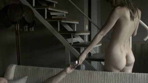 Sarka Vaculikova - Nude & Sexy Videos in Cirkus Bukowsky s02e05 (2014)