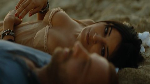 Leila Bekhti - Nude & Sexy Videos in Itinéraire bis (2011)