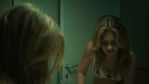 Adriana Esteves - Nude & Sexy Videos in Harassment s01e01 (2018)