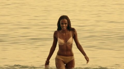 Yaima Ramos - Nude & Sexy Videos in Mar de plástico s01e07 (2015)