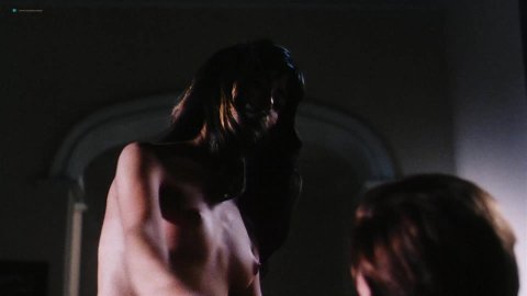 Lisa Barbuscia - Nude & Sexy Videos in Serpent's Lair (1995)