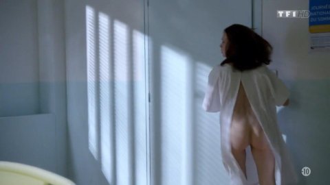 Odile Vuillemin - Nude & Sexy Videos in Profiling Paris s05e07 (2014)