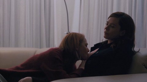 Anna Friel, Louisa Krause - Nude & Sexy Videos in The Girlfriend Experience s02e09 (2017)