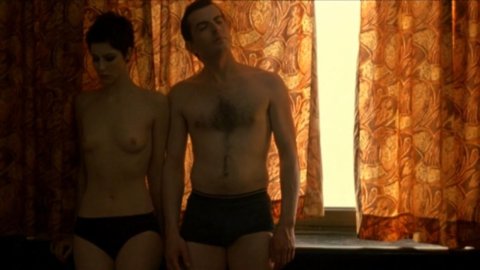 Anna Mouglalis - Nude & Sexy Videos in A New Life (2002)