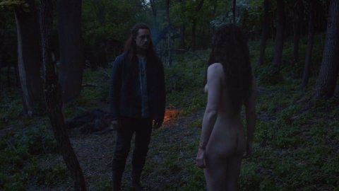 Charlie Murphy - Nude & Sexy Videos in The Last Kingdom s01e08 (2015)