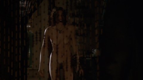 Embeth Davidtz - Nude & Sexy Videos in The Gingerbread Man (1998)