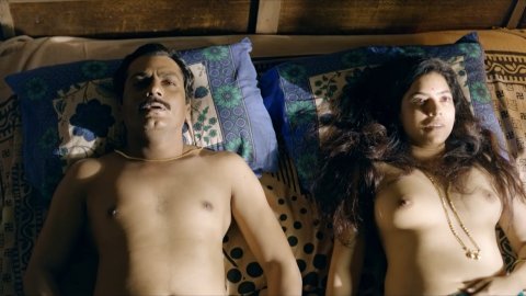 Rajshri Deshpande - Nude & Sexy Videos in Sacred Games s01e06-07 (2018)