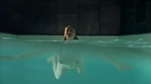 Annika Murjahn - Nude & Sexy Videos in Scene of the Crime e439 (1999)