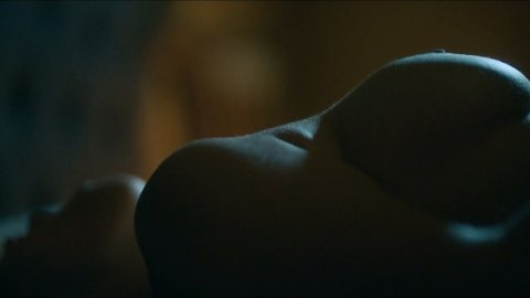 Carol Rovira - Nude & Sexy Videos in Presunto Culpable s01e02-05 (2018)