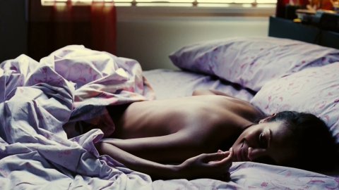 Zoe Saldana - Nude & Sexy Videos in Haven (2004)