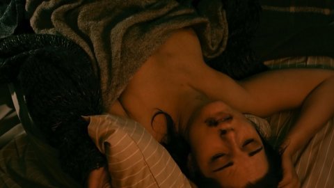 Michalina Olszanska - Nude & Sexy Videos in Carga (2018)