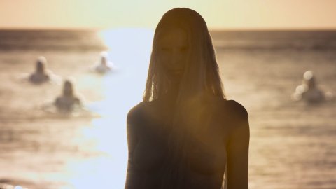 Lisa Seiffert - Nude & Sexy Videos in Tidelands s01e05-08 (2018)