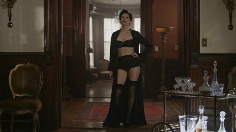 Joan Kelly - Nude & Sexy Videos in Godfather of Harlem s01e05 (2019)