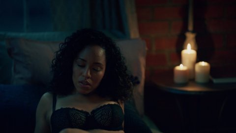 Dawn-Lyen Gardner - Nude & Sexy Videos in Queen Sugar s02e13 (2017)