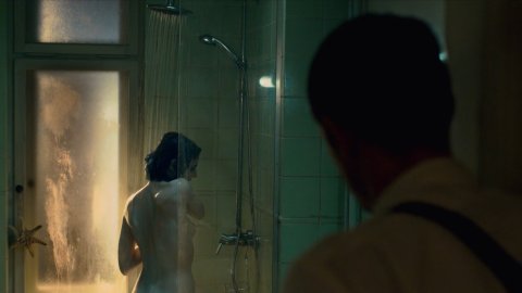 Seyneb Saleh - Nude & Sexy Videos in Mute (2018)