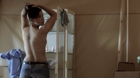 Magdalena Wieczorek - Nude & Sexy Videos in Be Prepared (2018)