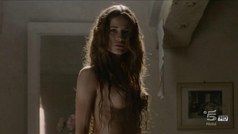 Giulia Gorietti - Nude & Sexy Videos in I Segreti Di Borgo Larici s01e04 (2014)