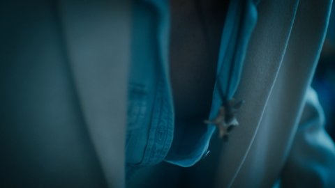 Sharon Stone - Nude & Sexy Videos in Mosaic s01e01 (2018)