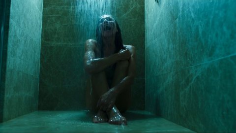 Roxane Duran, Julia Stiles, Lena Olin - Nude & Sexy Videos in Riviera s02e01, e04, e05 (2019)