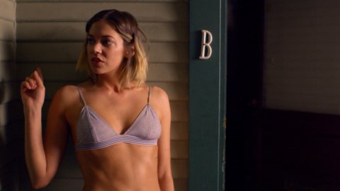 Analeigh Tipton - Nude & Sexy Videos in Broken Star (2018)