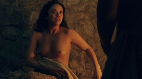 Marisa Ramirez - Nude & Sexy Videos in Spartacus s01e05 (2011)