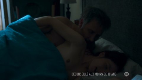 Anais Demoustier - Nude & Sexy Videos in Paris etc. s01e02 (2017)