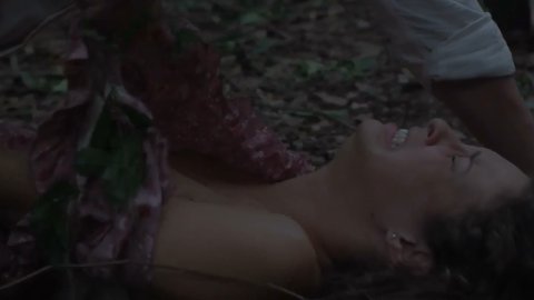 Samanta Yuhasz - Nude & Sexy Videos in Arroz con leche (2016)