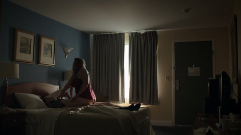 Meredith Holzman - Nude & Sexy Videos in The Sinner s01e06 (2017)