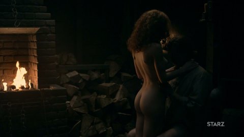Sophie Skelton - Nude & Sexy Videos in Outlander s04e08 (2018)