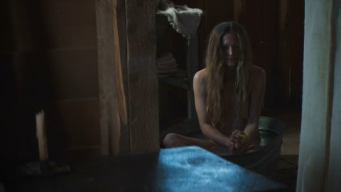 Caitlin Gerard - Nude & Sexy Videos in The Wind (2018)