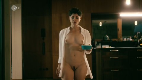 Katharina Nesytowa - Nude & Sexy Videos in Tödliches Erwachen (2019)