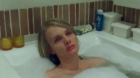 Magdalena Dabrowska - Nude & Sexy Videos in Glina s01e02-04 (2004)
